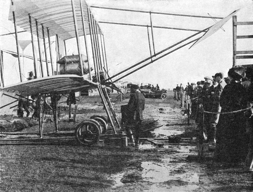 Henri Farman und sein 50 PS Gnome-Doppeldecker, Blackpool Aviation Meeting, Lancashire, 1909-1933 von Flight Photo