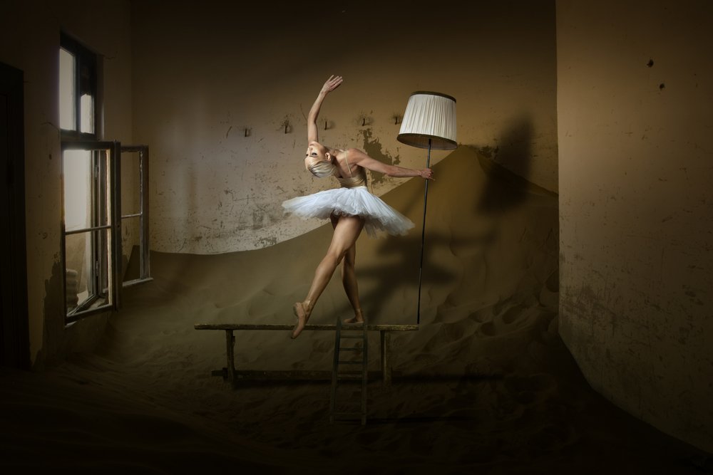 Ballerina Leerer Raum von Christine von Diepenbroek