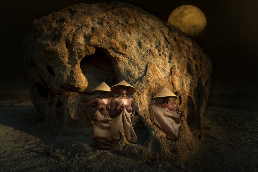 Stammesfrauen unter dem Mond von Christine von Diepenbroek