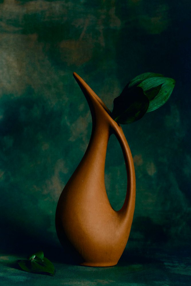 Skulpturale Vase Dunkelgrün von Cicek Kiral