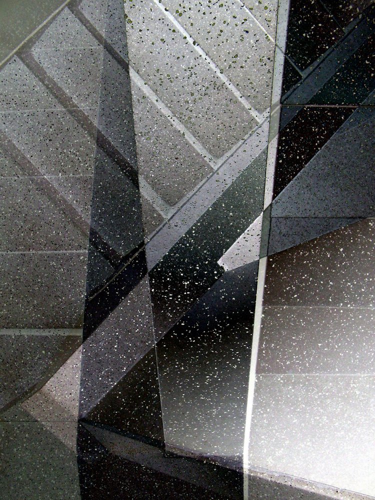 Geometrische Betonabstraktion von Claudio Boczon