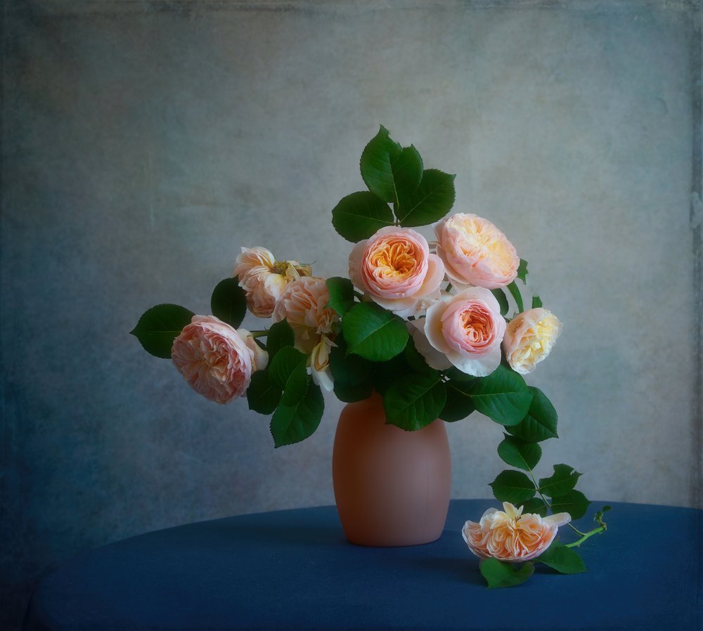 Eleganter Rosenstrauß von Fangping Zhou