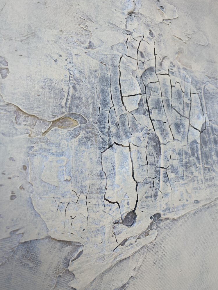 Verwittertes Graues Abstrakt von Gabriela Aleksandra Szuba