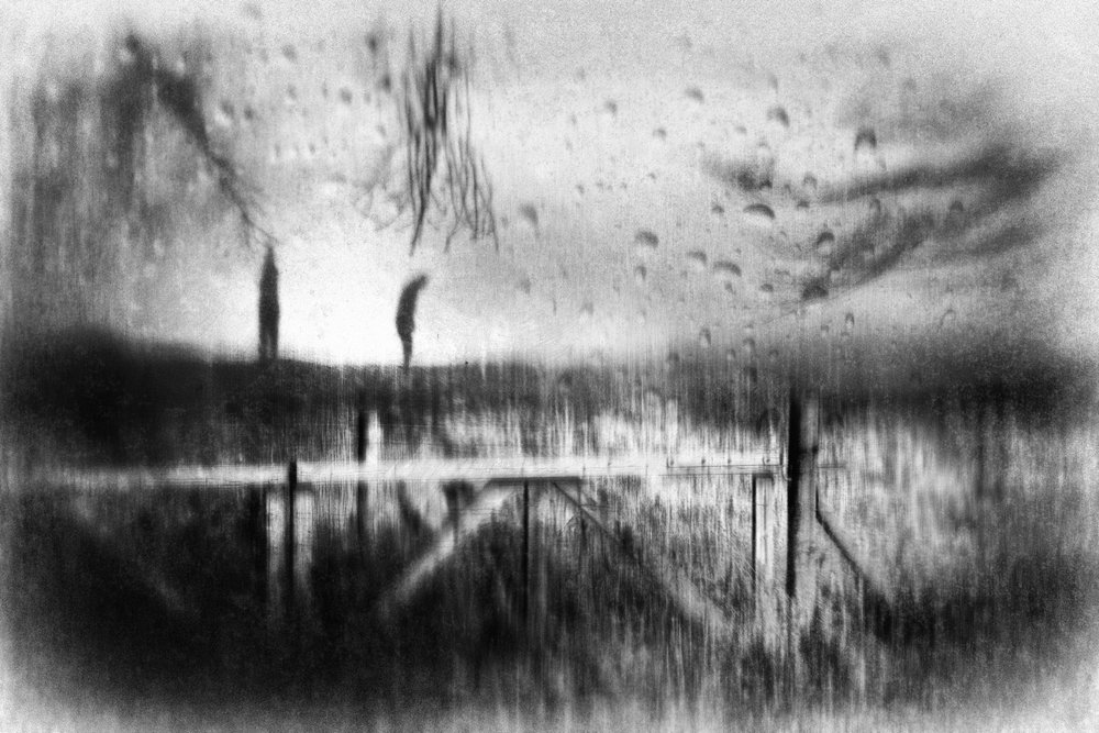 Stimmungsvolle Regenreflexionen von Gustav Davidsson