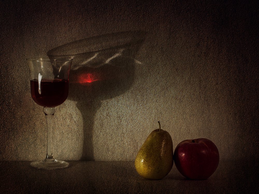 Stimmungsvolle Wein und Früchte von Lenka