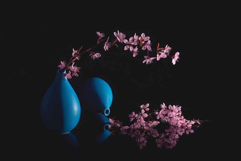 Kirschblüten Blaue Vasen von Lydia Jacobs