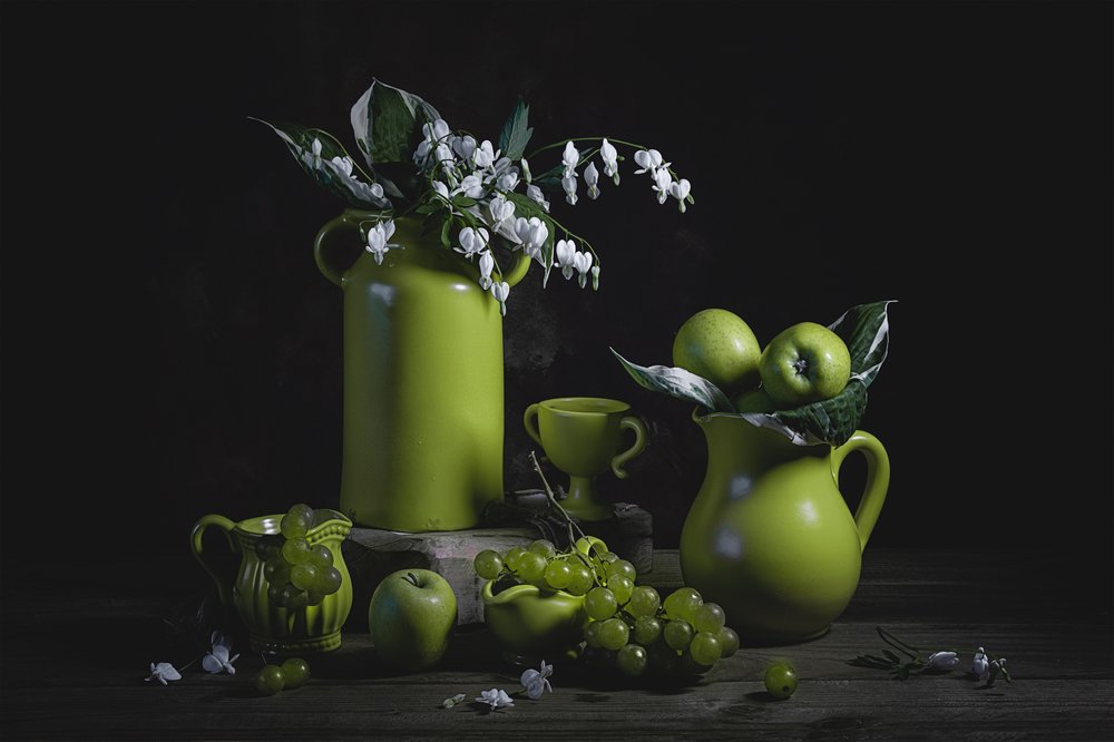 Elegantes Grünes Stillleben von Lydia Jacobs