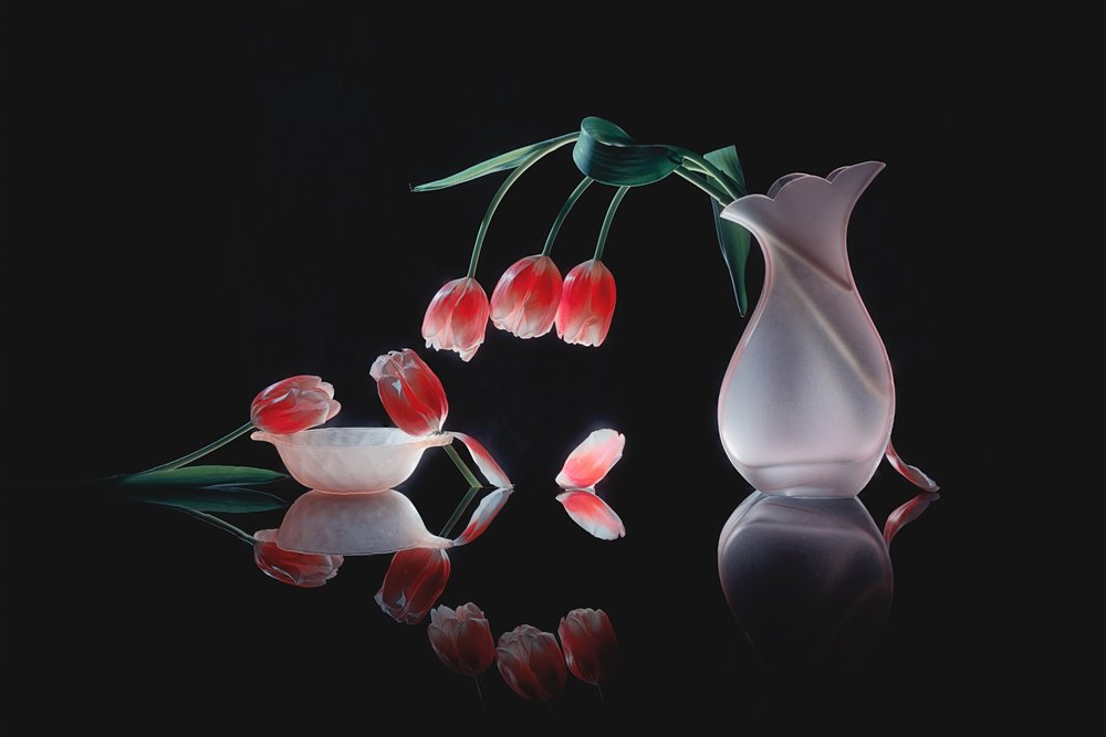 Leuchtende Tulpen Spiegelung von Lydia Jacobs