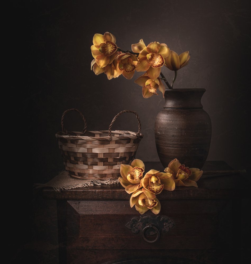 Stimmungsvolle Gelbe Orchideen von Margareth Perfoncio