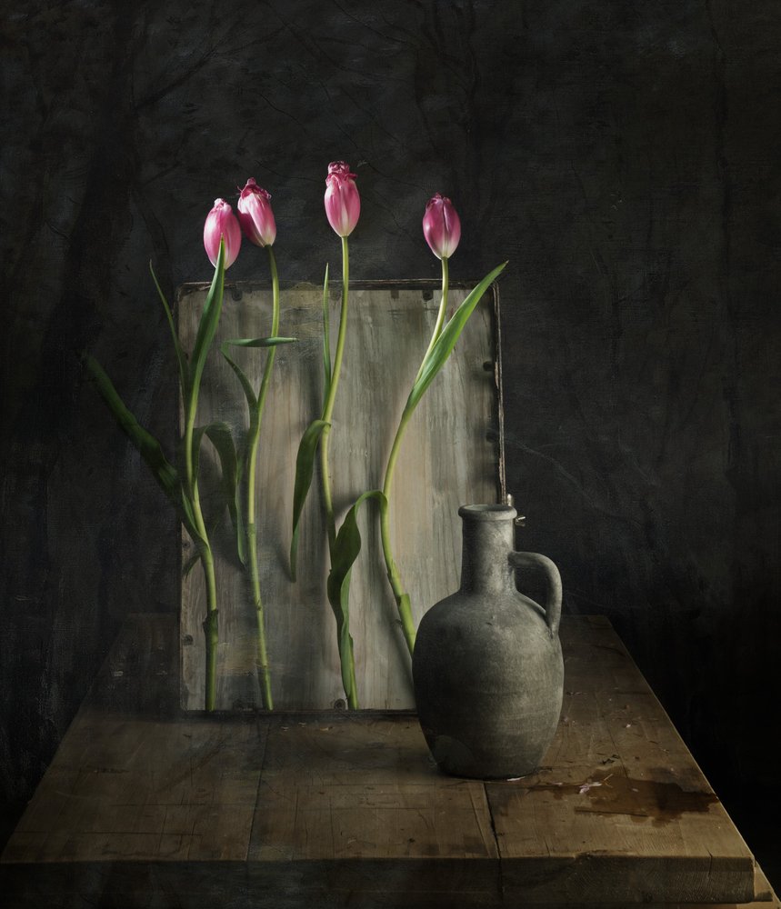 Rustikale Tulpen Stillleben von chenyi wang