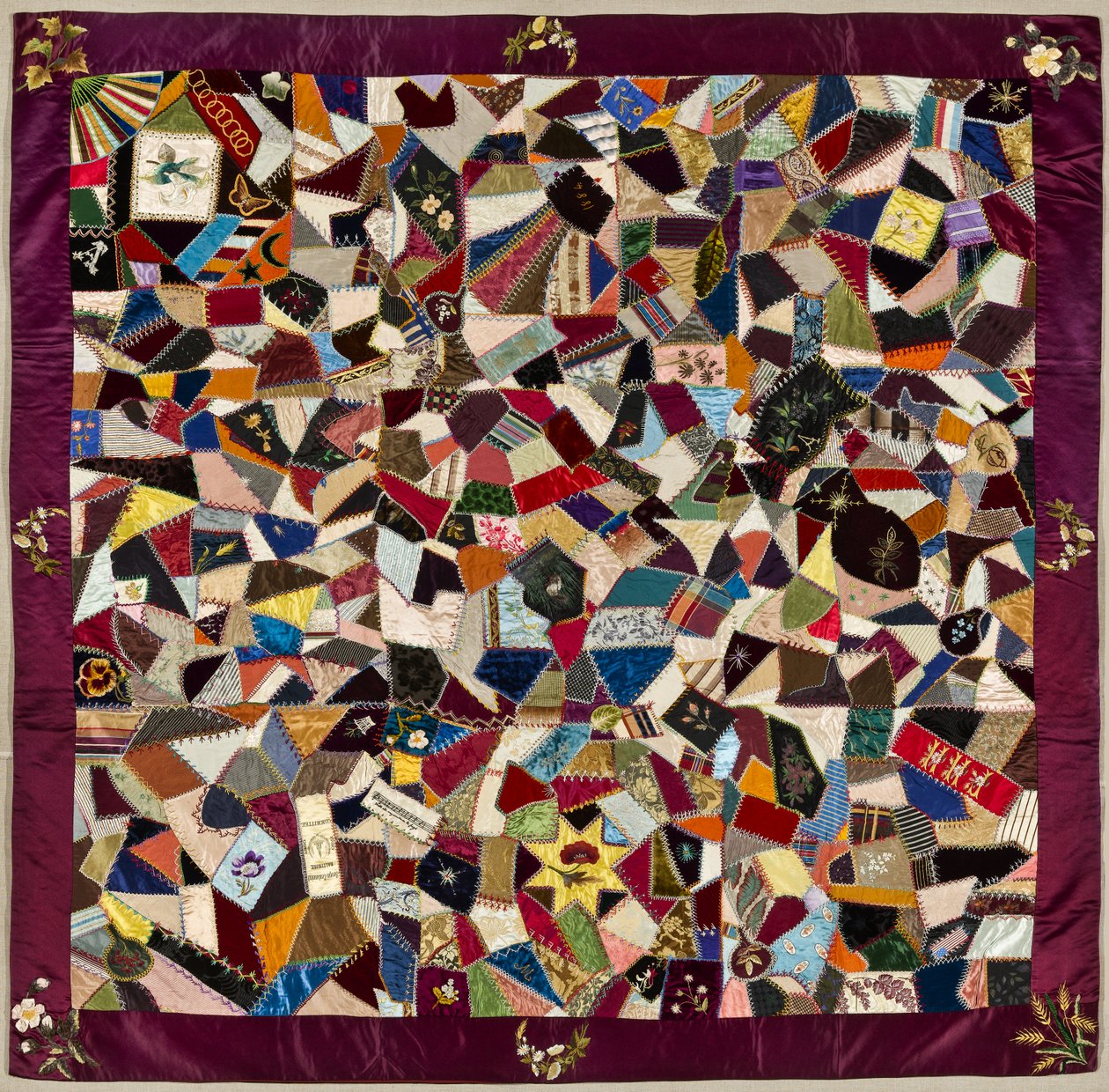 Crazy Quilt, 1884 von American School