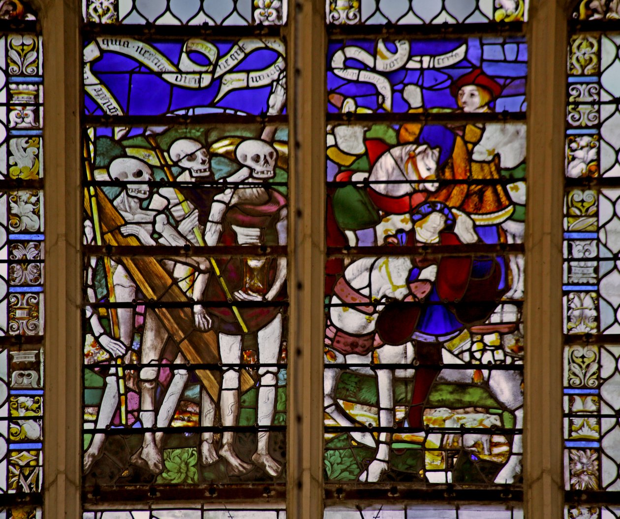 Fenster mit Darstellung von drei Lebenden und drei Toten von French School