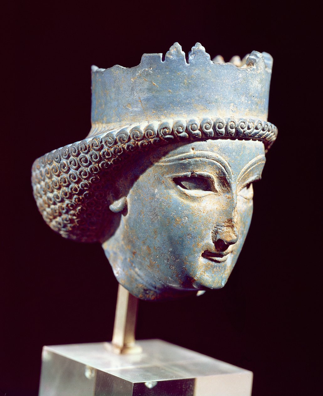 Kopf eines Prinzen, aus Persepolis, 5.-4. Jahrhundert v. Chr. (Lapis Lazuli) von Achaemenid