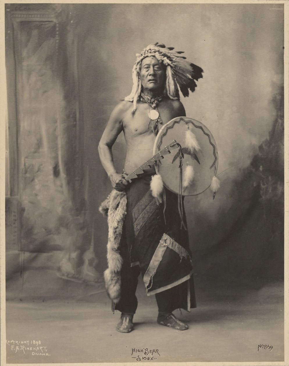[High Bear, der Oceti Sakowin Oyate] von Adolph F. Muhr
