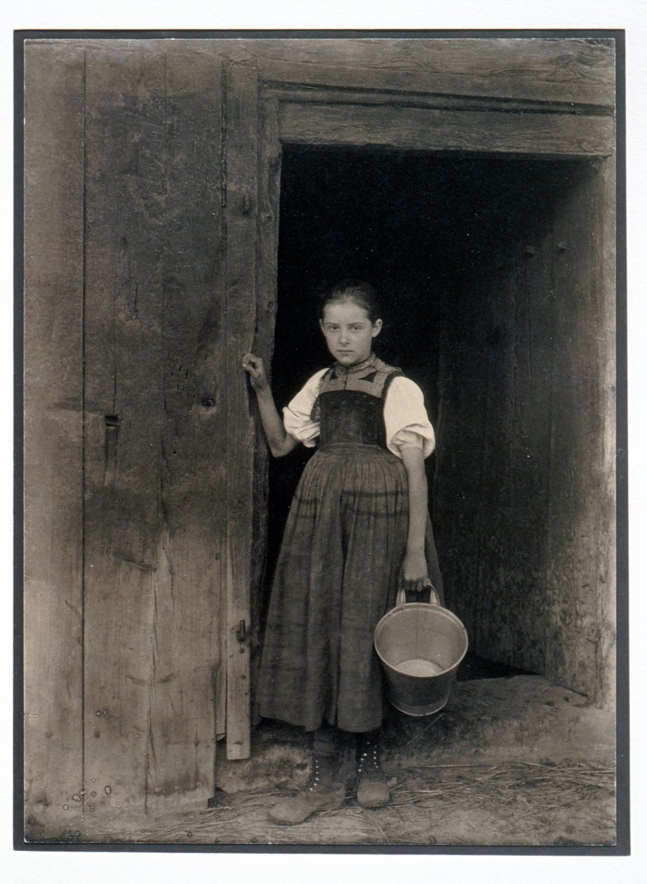 Schwarzwälder Bauernmädchen von Alfred Stieglitz