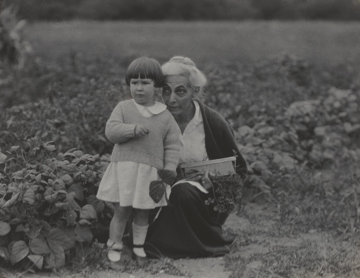 Yvonne Boursault und Katherine Herzig von Alfred Stieglitz