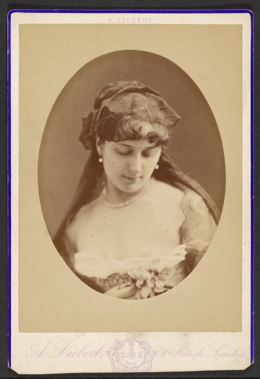 Porträt einer jungen Frau von Alphonse J. Liébert