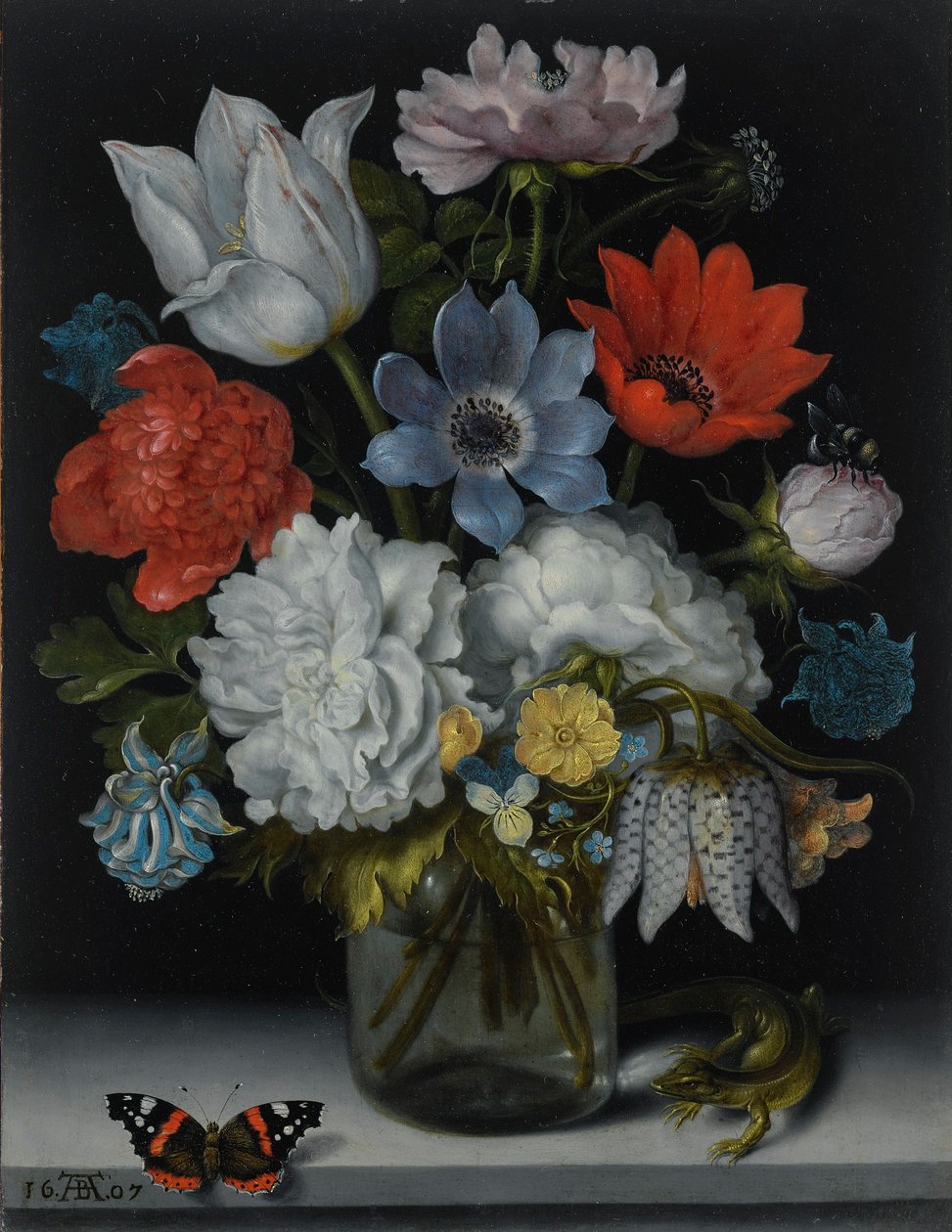 Blumen in einer Glasflasche auf einem Marmorsockel, mit einem Admiral-Schmetterling und einer Eidechse von Ambrosius Bosschaert