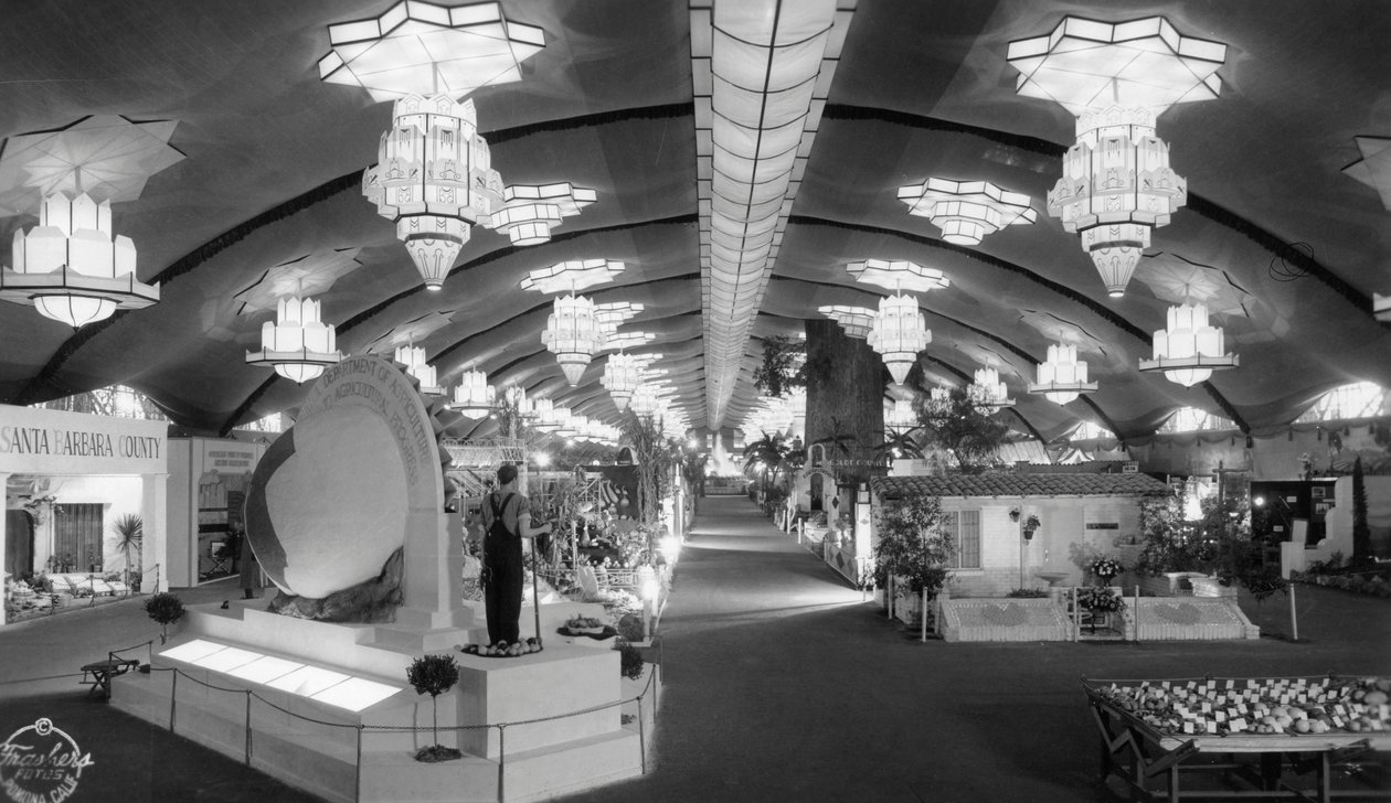 Lichteffekte, 1934-36 von American Photographer