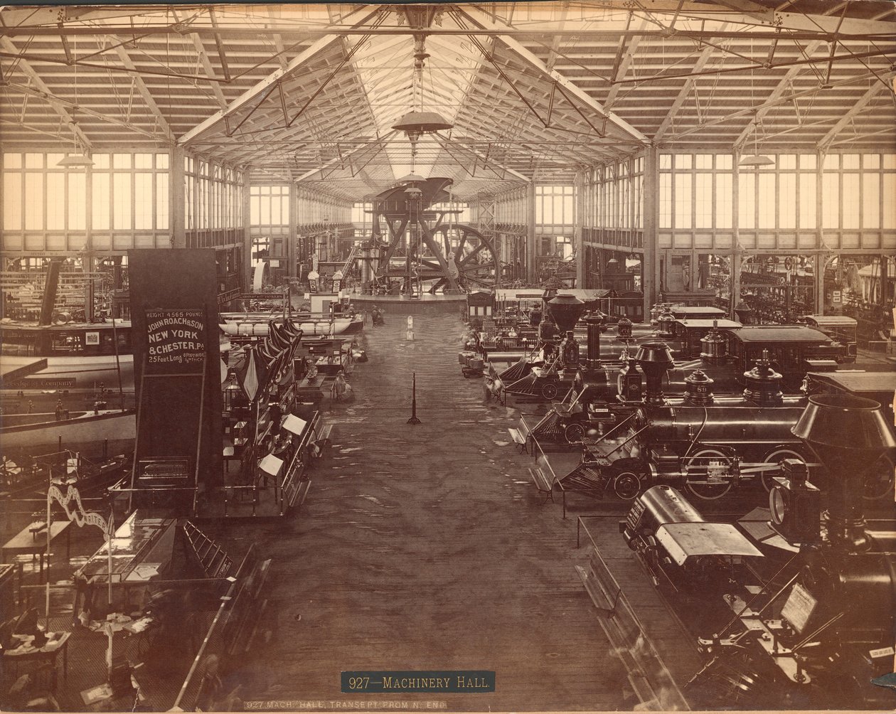 Maschinenhalle, vom Nordende, Philadelphia Centennial International Exhibition, 1876 (Silberalbuminabzug) von American Photographer