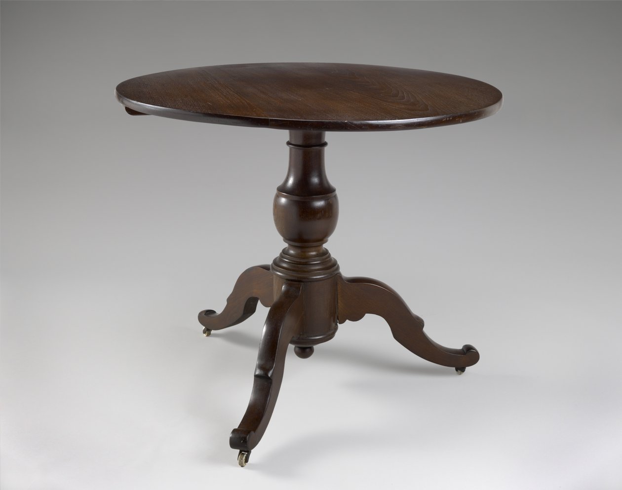 Mitteltisch, um 1850-1870 von American School