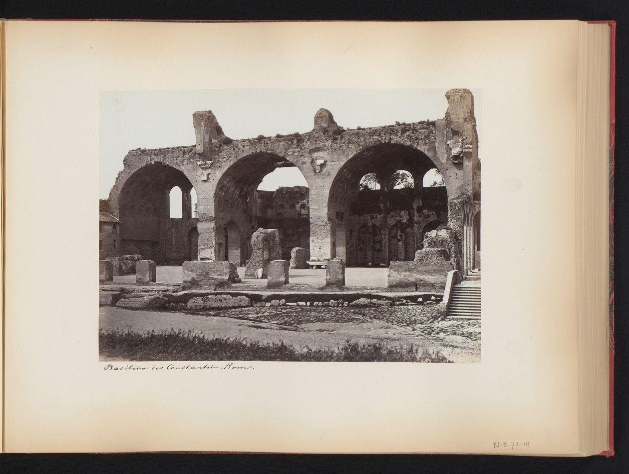 Gezicht op de Basilica van Maxentius op het Forum Romanum te Rome, Italië von Anonymous
