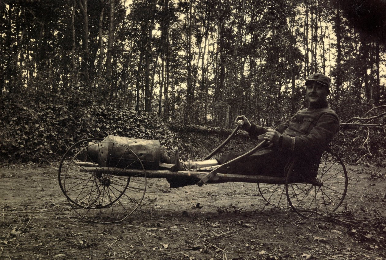Fotografie aus einem persönlichen Album eines Infanterieleutnants während der ersten Monate des Ersten Weltkriegs (1., Iere von Anonymous Anonymous