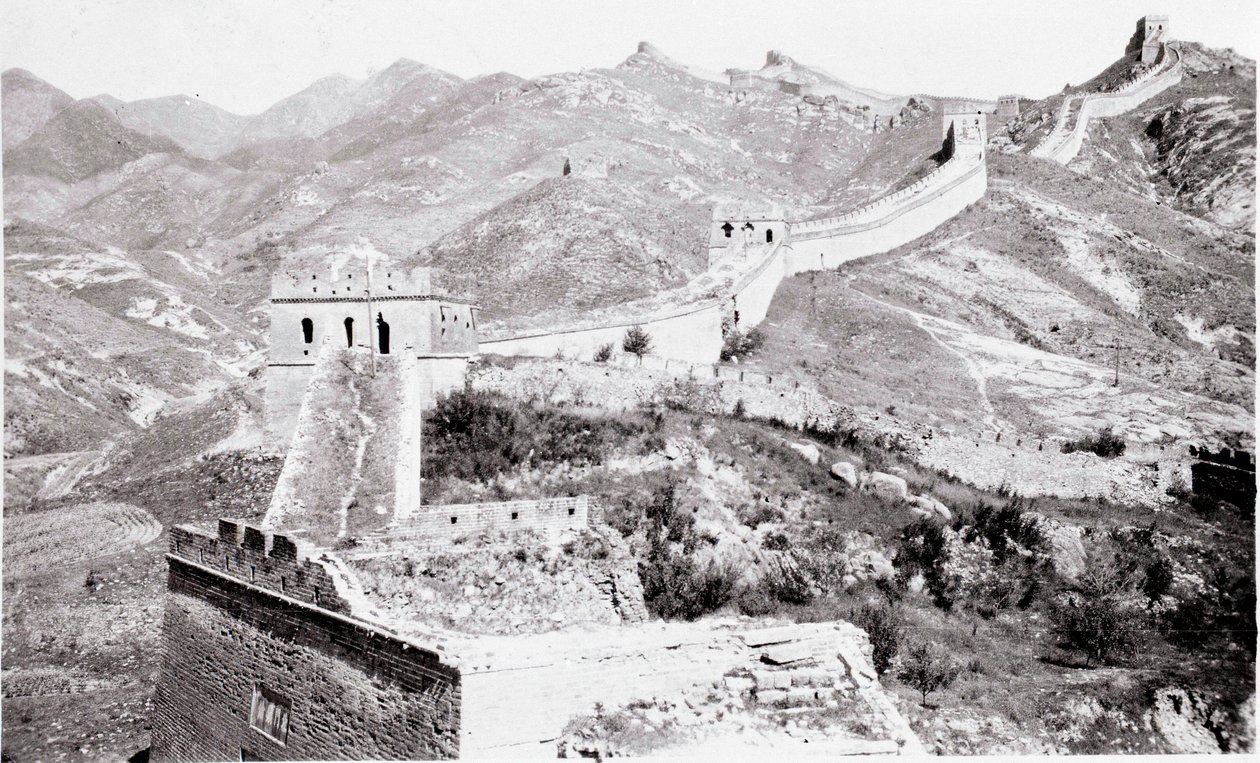 Ansicht der Chinesischen Mauer Fotografie des frühen 20. Jahrhunderts - Privatsammlung von Anonymous Anonymous