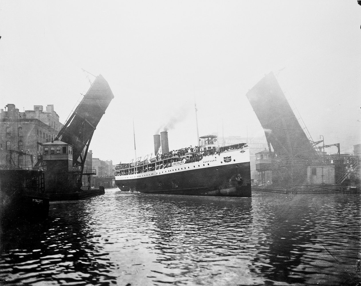 Eastland Schiff, Chicago, Illinois, USA, ca. 1900 von Barnes and Crosby