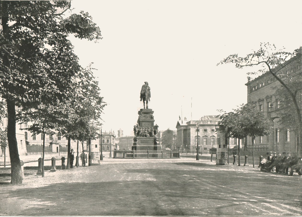 Statue von Friedrich dem Großen, Unter den Linden, Berlin, Deutschland, 1895 von Berlin Photographic Co