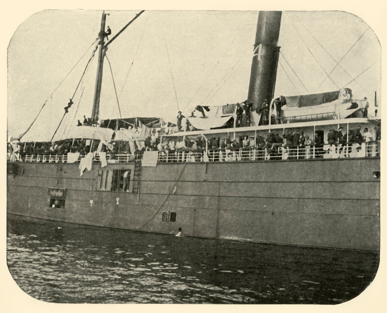 Die Cherokee: in der Bucht, Spanisch-Amerikanischer Krieg, Juni 1898, 1899 von Burr McIntosh