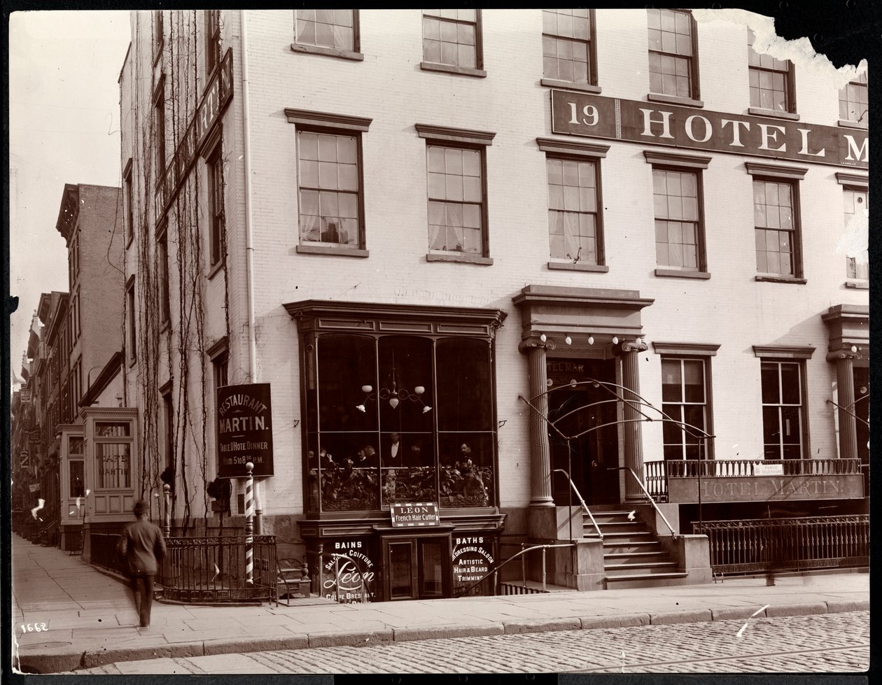 Das Hotel Martin an der 19 Lafayette Place, New York von Byron Company