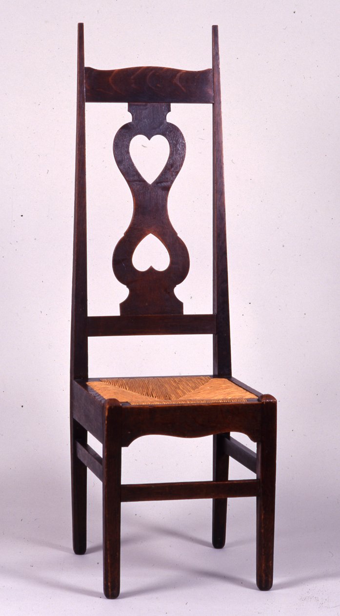 Stuhl entworfen von C.F.A. Voysey (1857-1941) in 1898, wahrscheinlich hergestellt von C.H.B. Quennell (1872-1935) von C.F.A. and Quennell Voysey