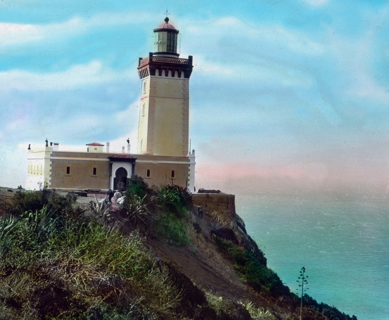 Nordmarokko, Leuchtturm am Kap Spartel, 12 km westlich von Tanger, Bilddatum: ca. 1910 von Carl Simon