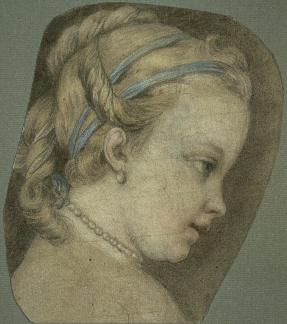 Junges Mädchen nach rechts gewandt von Carle van Loo