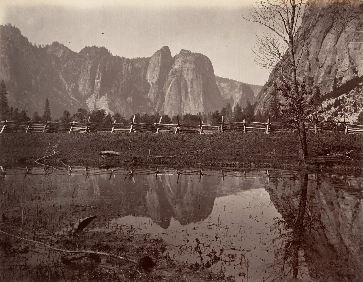 Cathedral Rocks, Yosemite, ca. 1872, gedruckt ca. 1876 von Carleton E. Watkins.