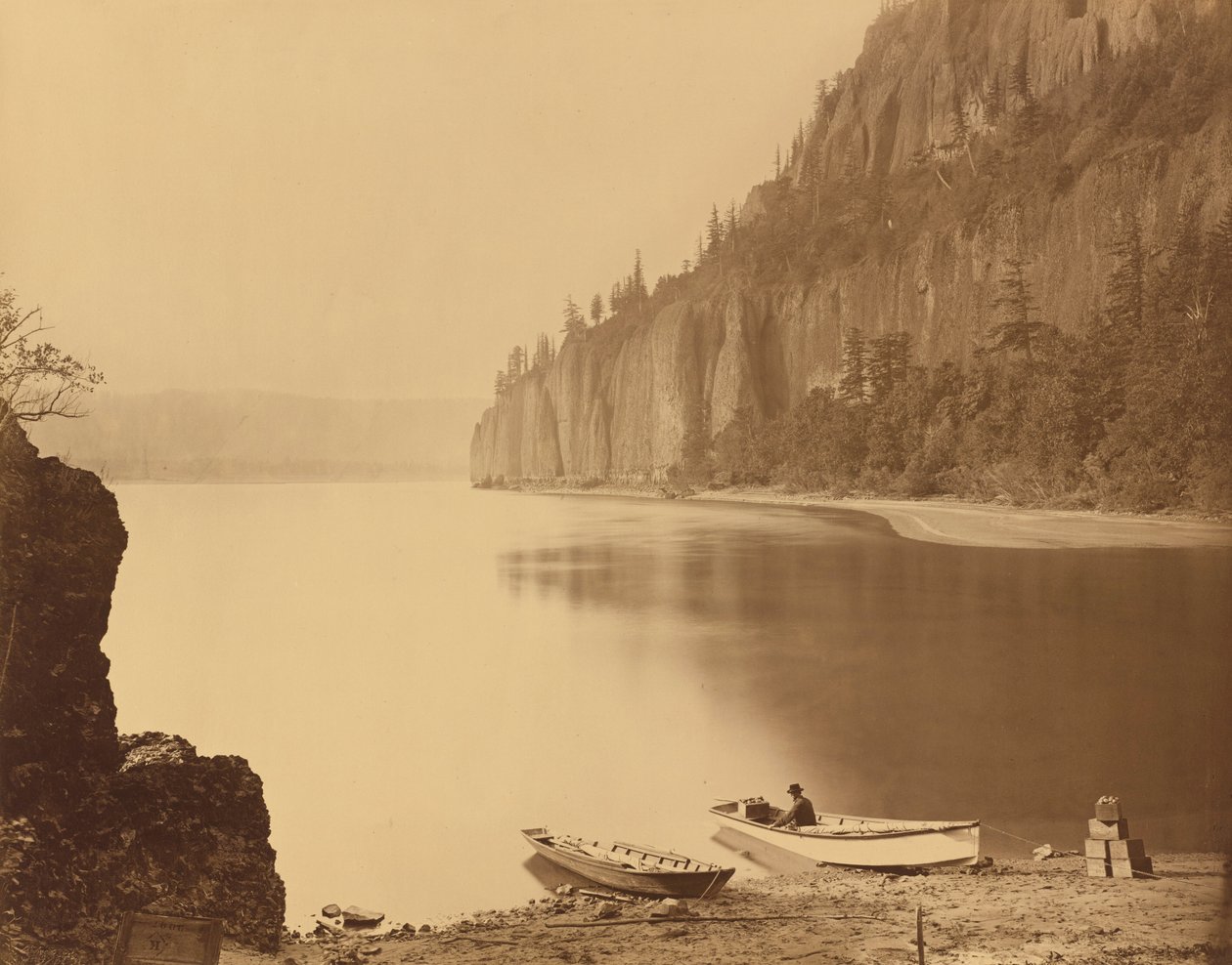 Kap Horn, Columbia River, 1867 von Carleton Emmons Watkins