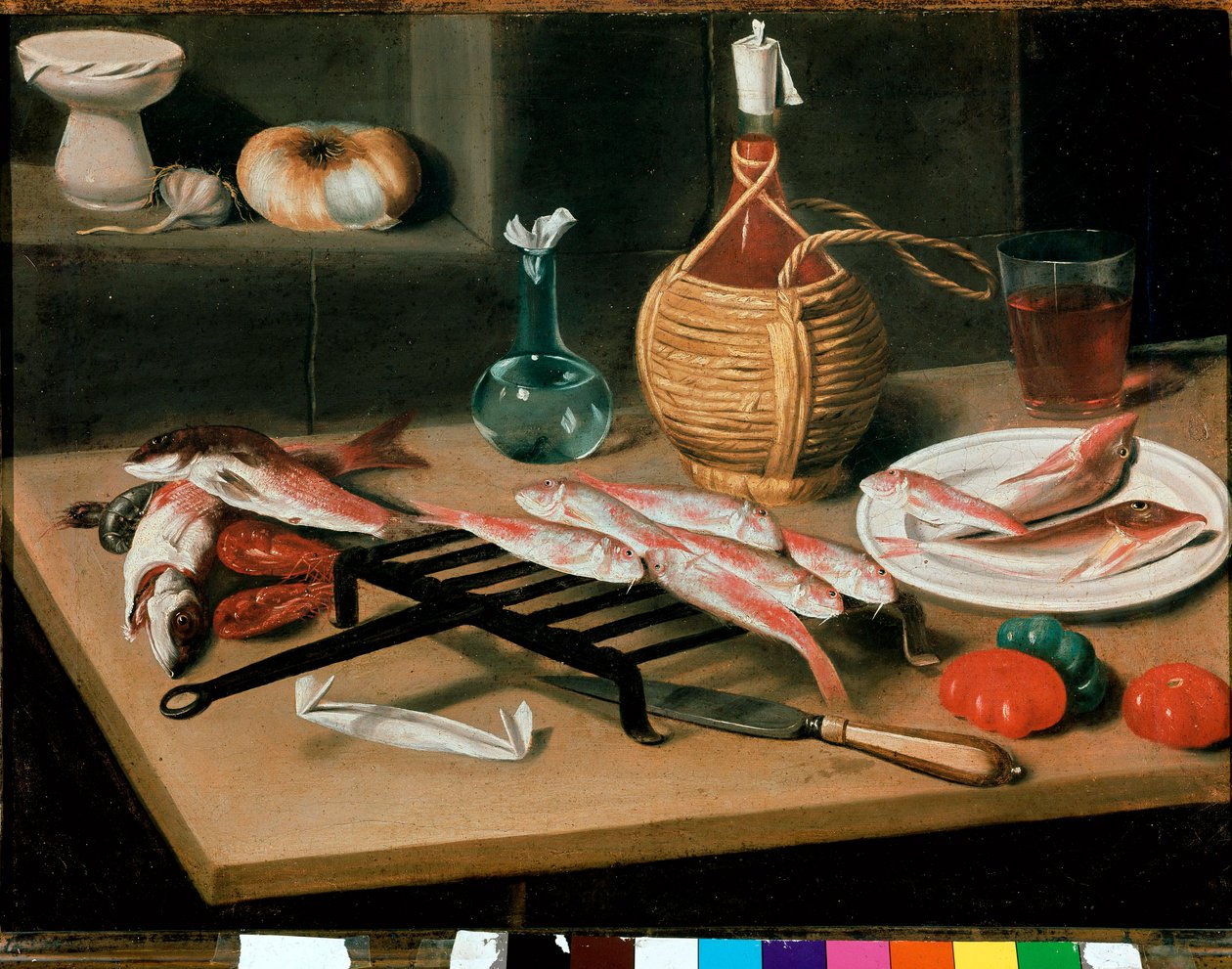 Stillleben mit gegrilltem Fisch, Tellern (Meeräsche) und Weinflasche (Damigiana). Gemälde von Carlo Magini (1720-1806). Faenza, Pinacoteca Comunale von Carlo Magini