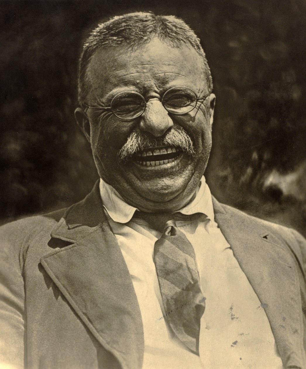Theodore Roosevelt lachend, ca. 1910 (s/w Foto) von Charles Duprez