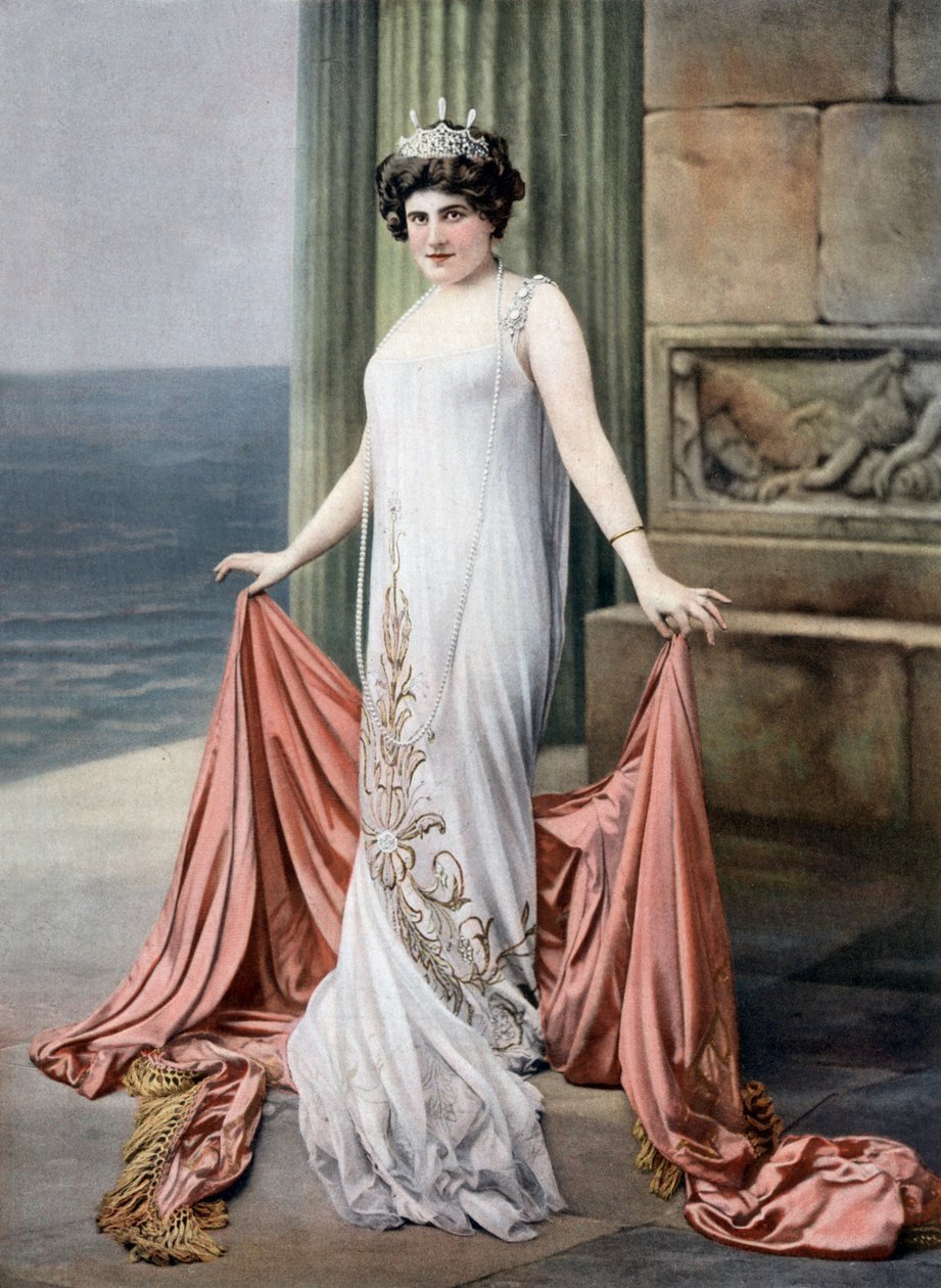 Französische Sopranistin Zina Brozia als Thais in der Oper "Thais", Foto Cheri Rousseau aus der französischen Zeitung "Le Theatre" vom 11. Januar von Cheri Rousseau