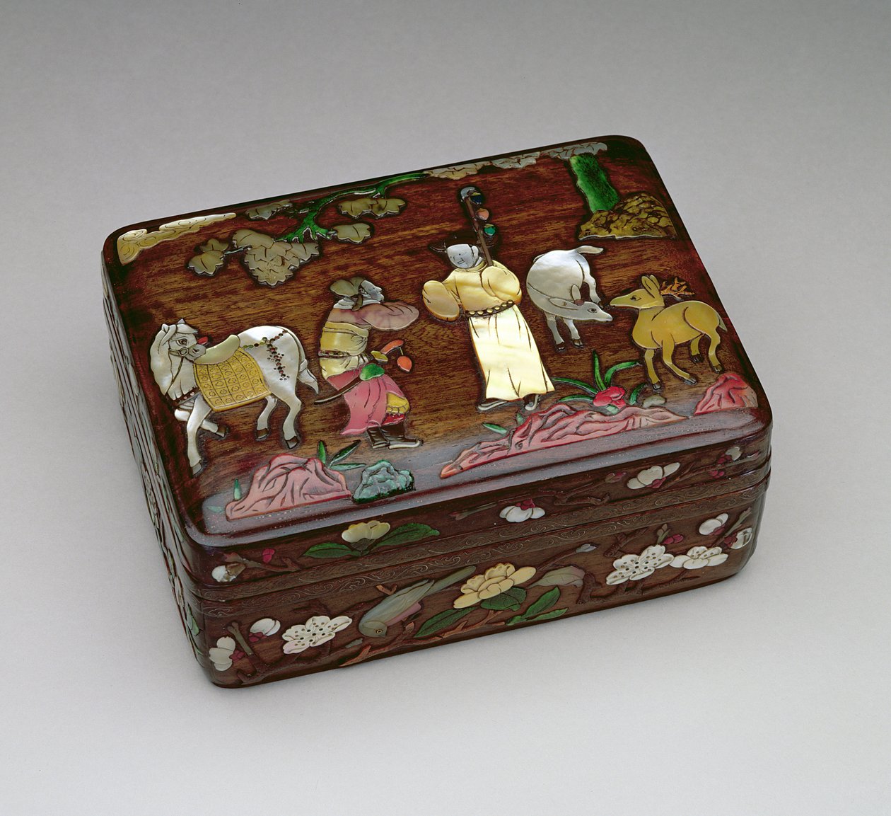 Rechteckige Tzu-Tan-Box, darstellend einen kaiserlichen Boten, der die Freilassung von Su Wu erwirken soll, hergestellt von der Chou-Familienwerkstatt, Mitte-spätes Ming-Dynastie 1368-1644 von Chinese School