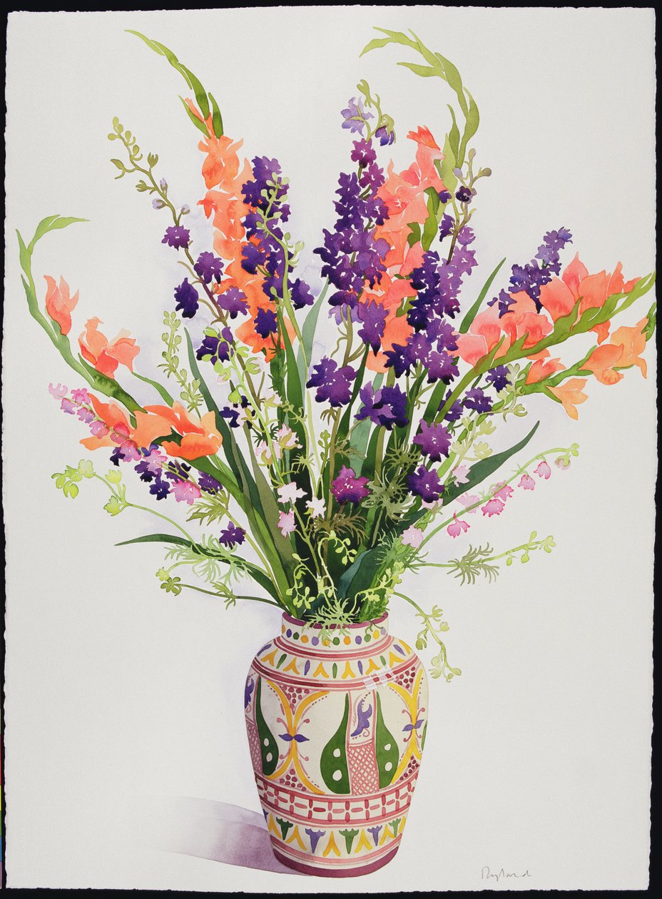 Rittersporn und Gladiolen in einer marokkanischen Vase von Christopher Ryland