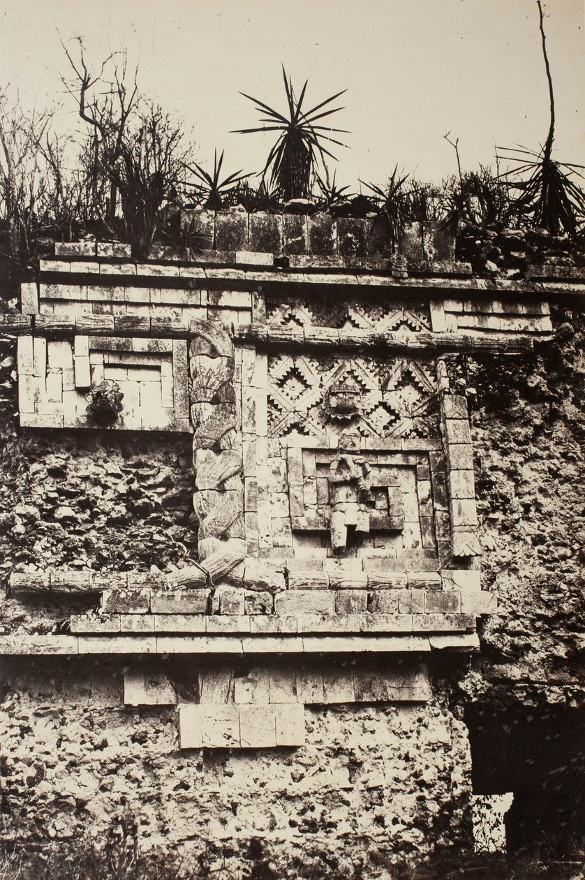 Uxmal, Indianisches Basrelief, Nonnenpalast, 1860 von Désiré Charnay