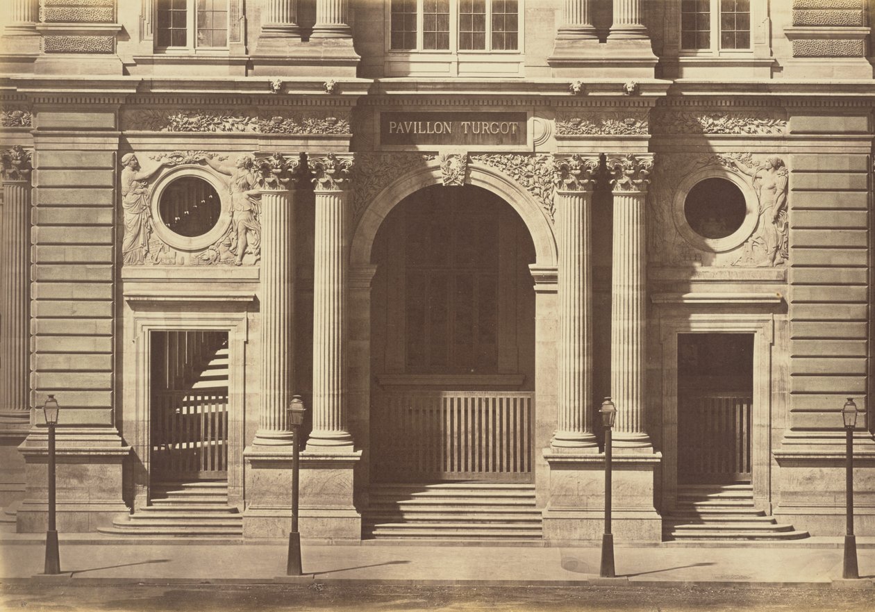 Das Erdgeschoss des Pavillon Turgot, Louvre, Paris von Édouard Baldus