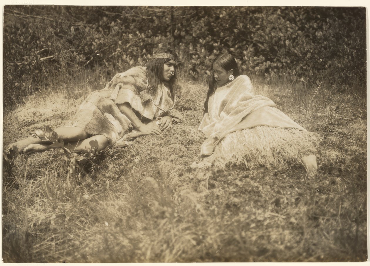 Ich werde das Mädchen einholen, und die Worte von Liebe und Reichtum werden sie umwerben von Edward S. Curtis