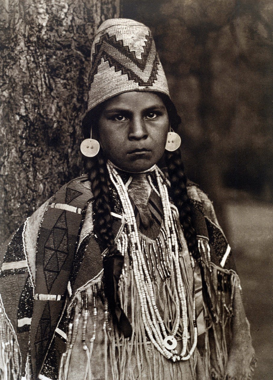 Indianer Amerikas: Porträt eines Mädchens der Umatilla von Edward Sheriff Curtis