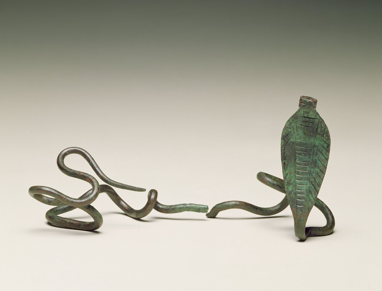 Zauberstab in Form einer Uräusschlange, aus Grab 5 des Ramesseums, Theben, Mittleres Reich, 1773-1650 v. Chr. von Egyptian 13th Dynasty