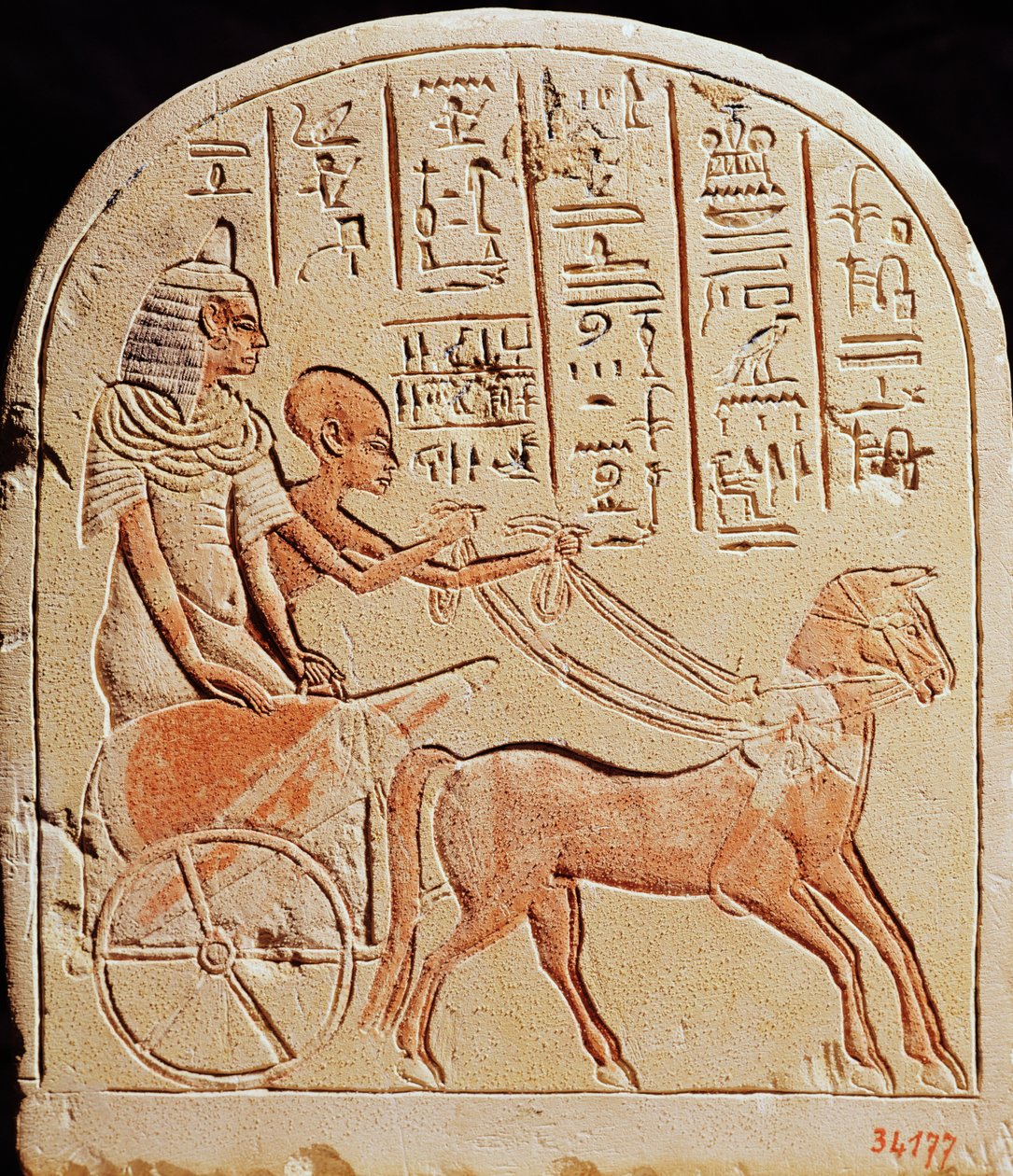 Stele, die einen Schreiber zeigt, der einen Streitwagen lenkt, aus Tell El-Amarna, Neues Reich, ca. 1353-1337 v. Chr. von Egyptian 18th Dynasty