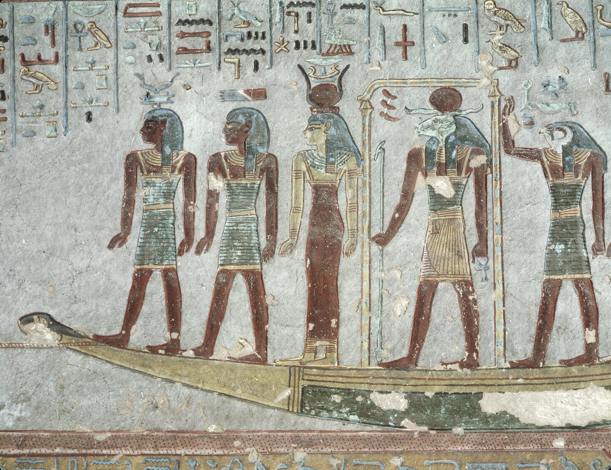 Relief, das Khnum in einer Totenbarke zeigt, die durch die Unterwelt fährt, aus dem Grab von Ramses III. (ca. 1184-1153 v. Chr.) Neues Reich von Egyptian 20th Dynasty