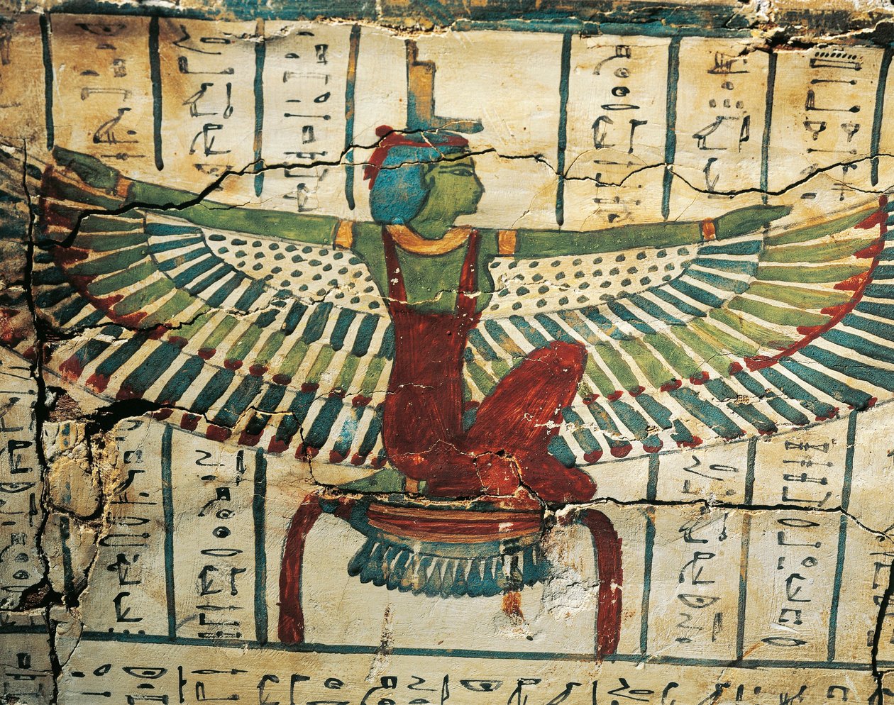 Göttin Isis mit ausgebreiteten Flügeln auf dem Sarkophag von Cesraperet von Egyptian 25th Dynasty